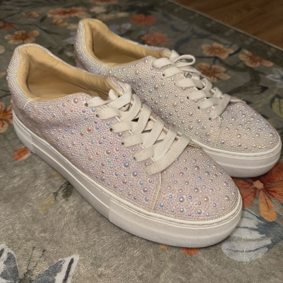 Betsey Johnson Sidny ivory white sneakers 10 wedding sparkly - Picture 5 of 9